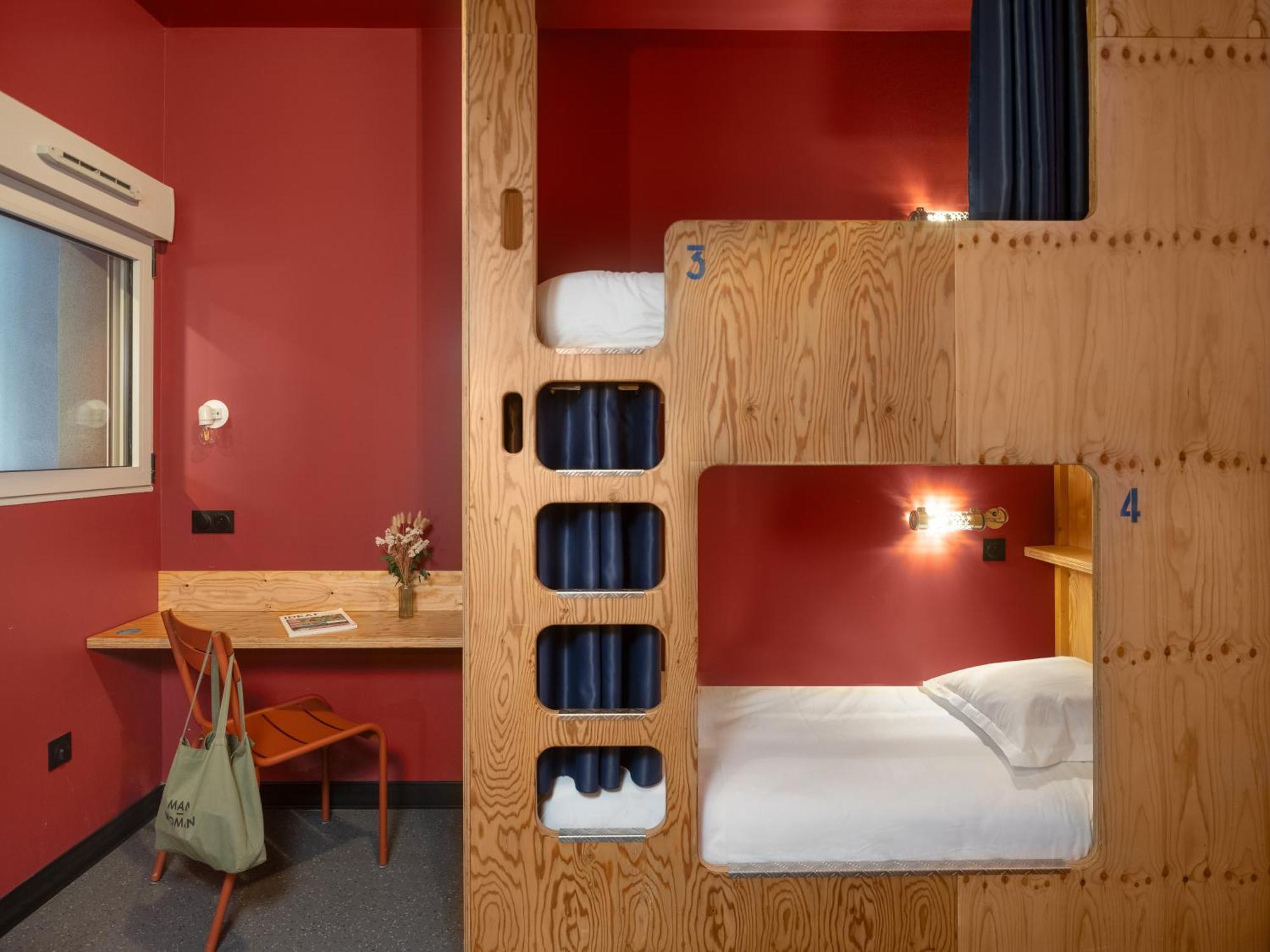 Eklo Paris Roissy Cdg Airport Hotel Bagian luar foto
