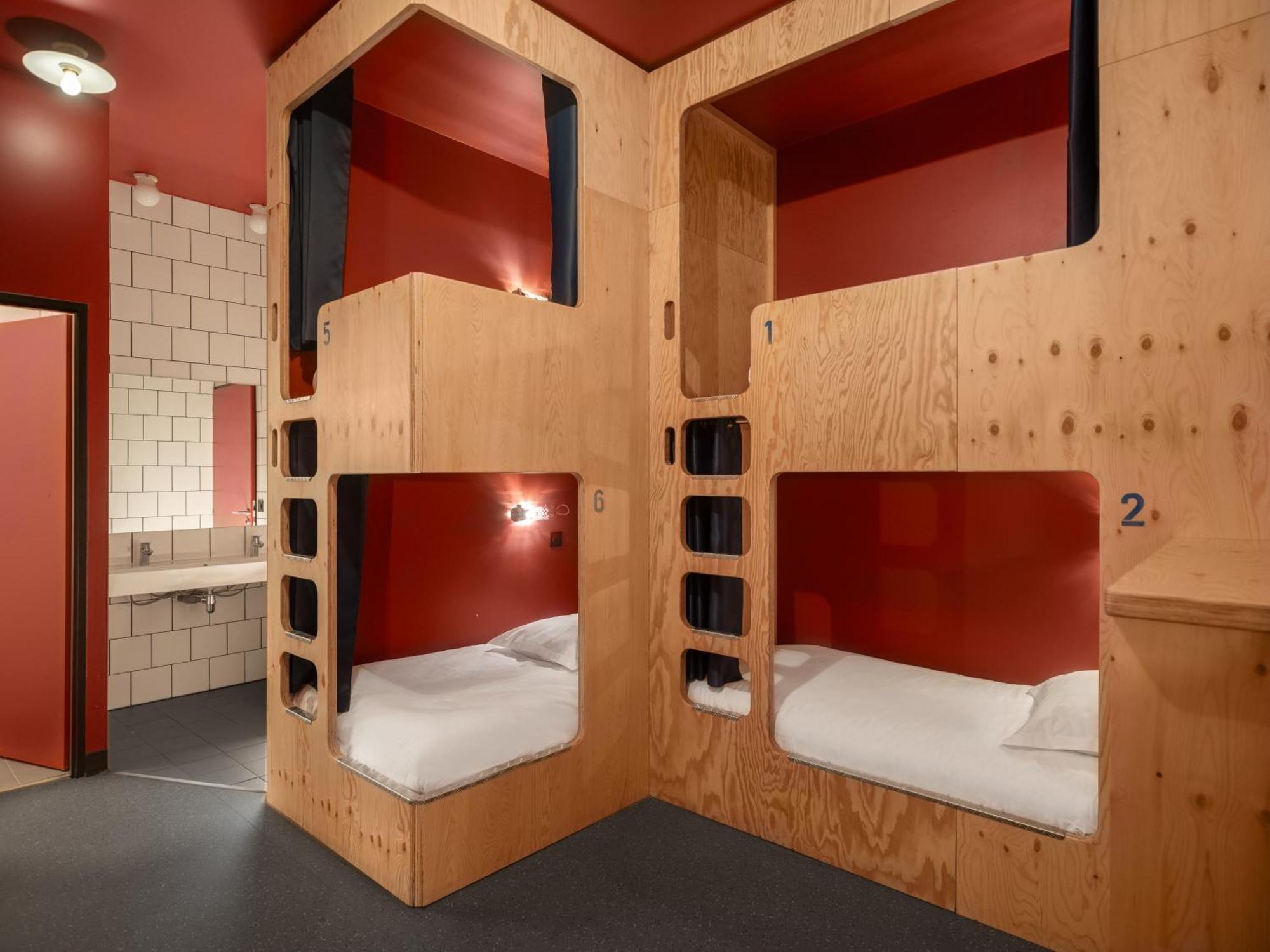 Eklo Paris Roissy Cdg Airport Hotel Bagian luar foto