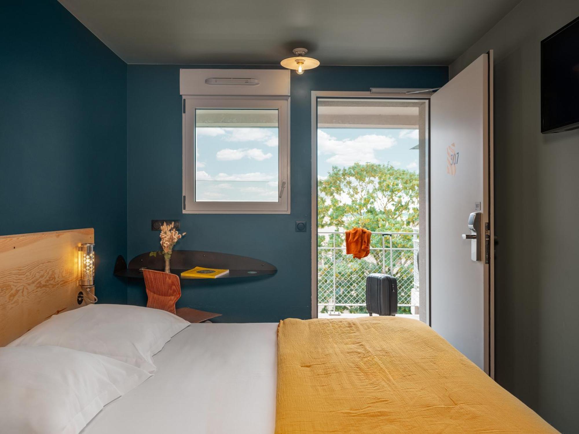Eklo Paris Roissy Cdg Airport Hotel Bagian luar foto
