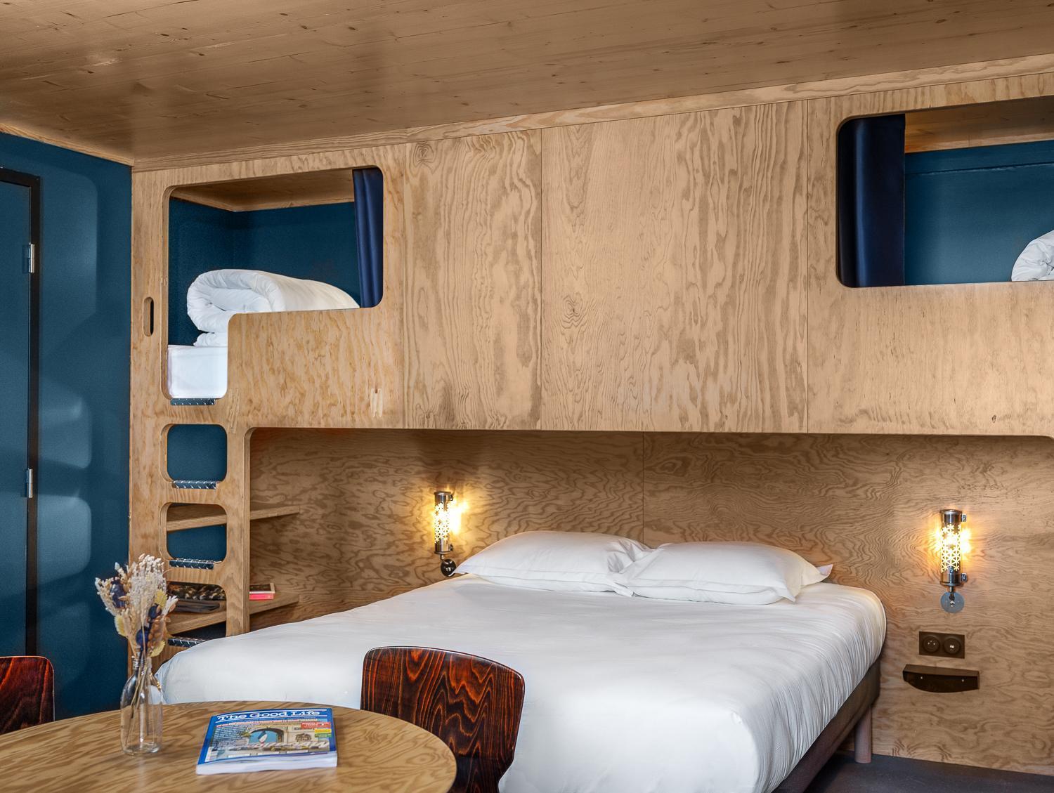 Eklo Paris Roissy Cdg Airport Hotel Bagian luar foto